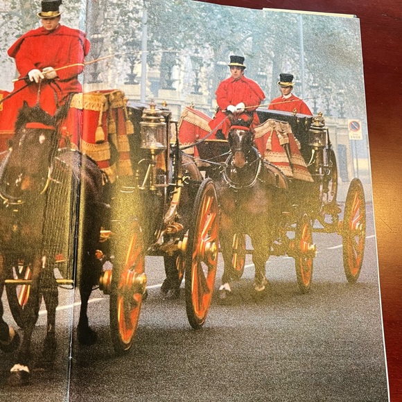 A Week in the Life…What Does the British Royal Family Do? - Picture 7 of 8